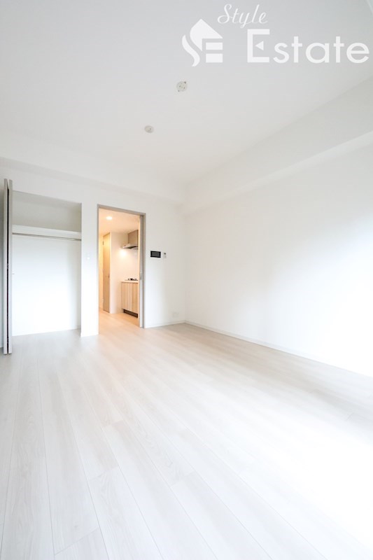 居室・リビング　洋室8.3帖