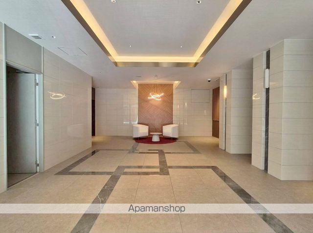 ロビー　ロビー