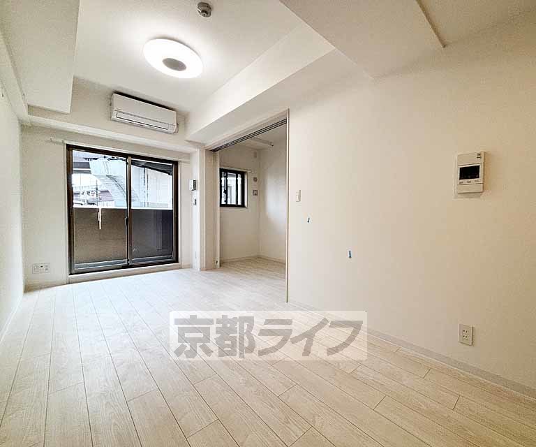 居室・リビング　家具家電等はＣＧ加工です