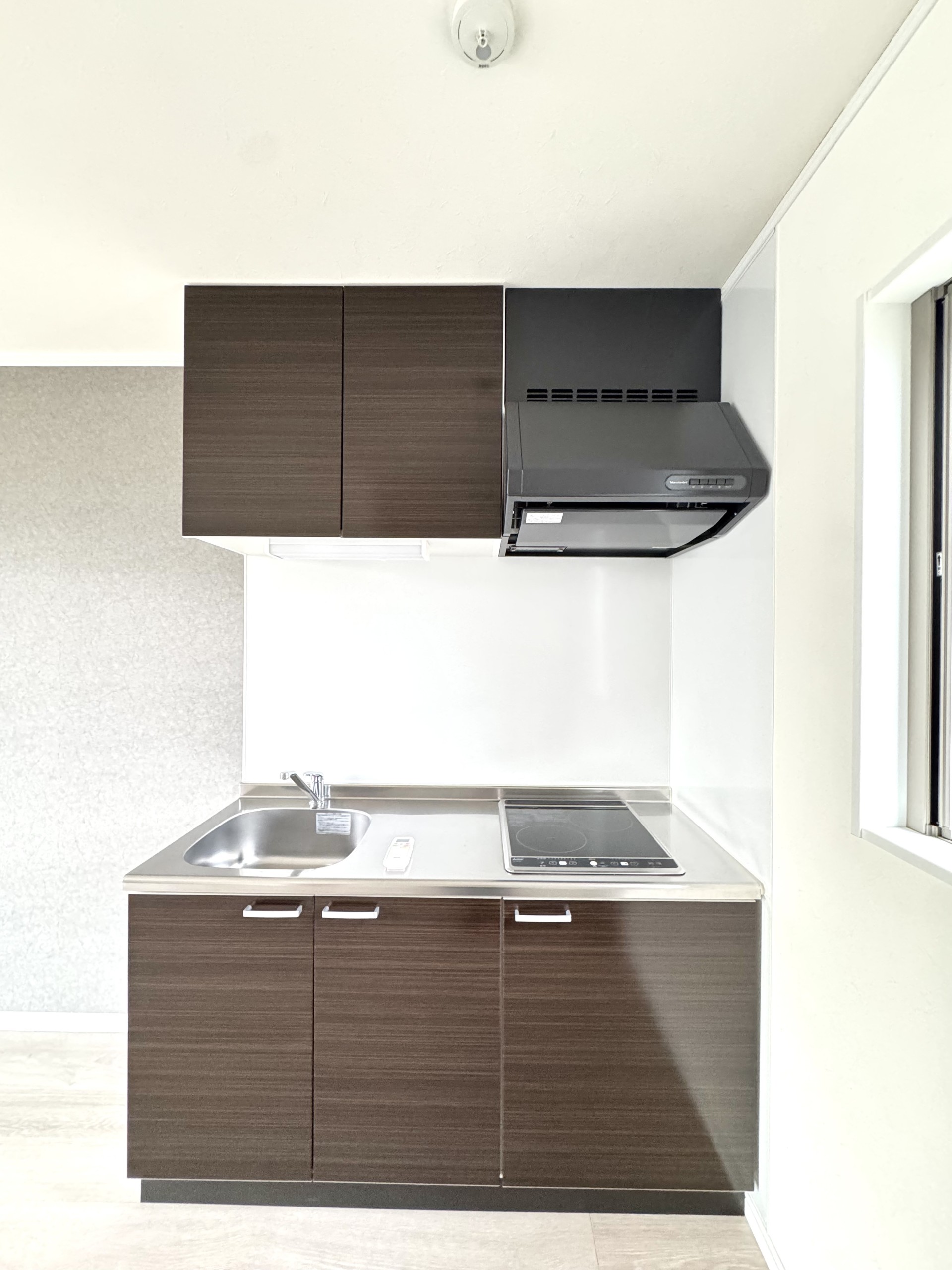 キッチン　高級感のあるキッチンで自炊もはかどります。