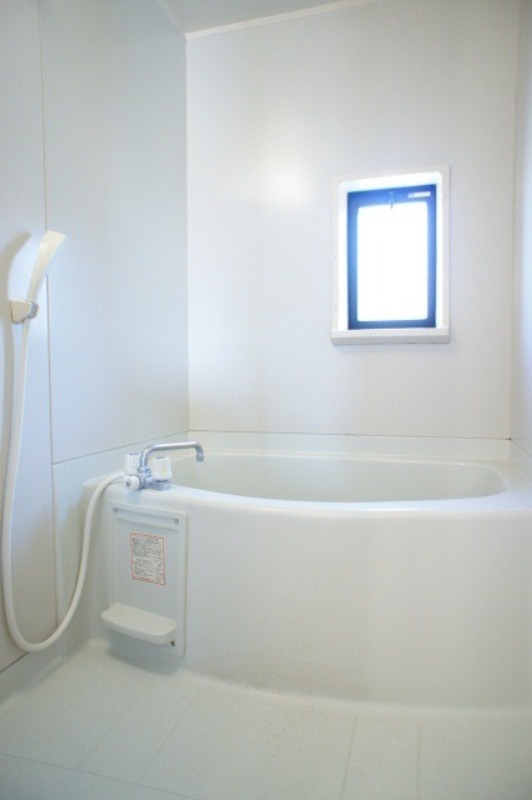 バス・シャワールーム　図面と現状に相違がある場合には現状を優先