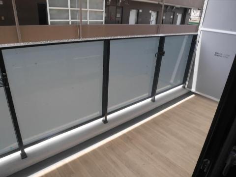 ストーリア茨木　バルコニー　ベランダ