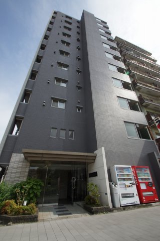 建物外観　南武線「八丁畷駅」徒歩5分のエキチカマンションです。