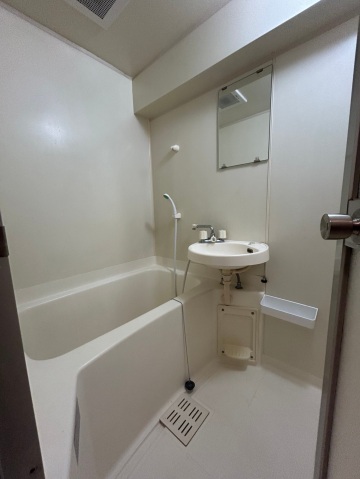 バス・シャワールーム　同物件別室です。