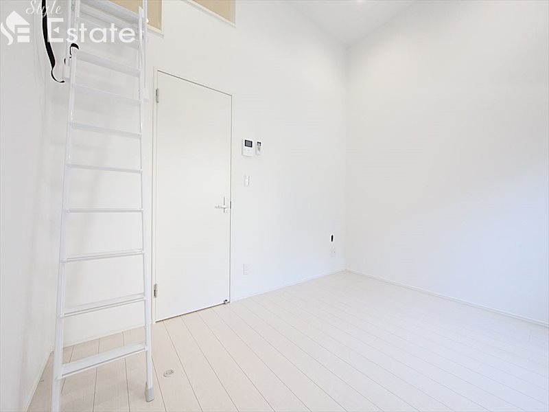 居室・リビング　内装