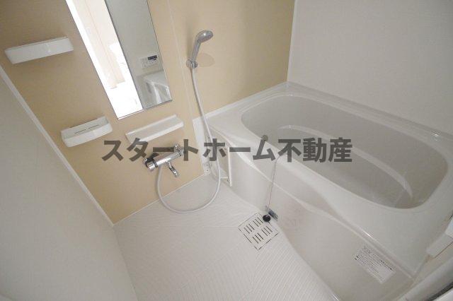 バス・シャワールーム　お風呂で日々の疲れを落としましょう