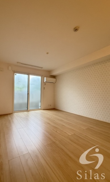 居室・リビング　同仕様