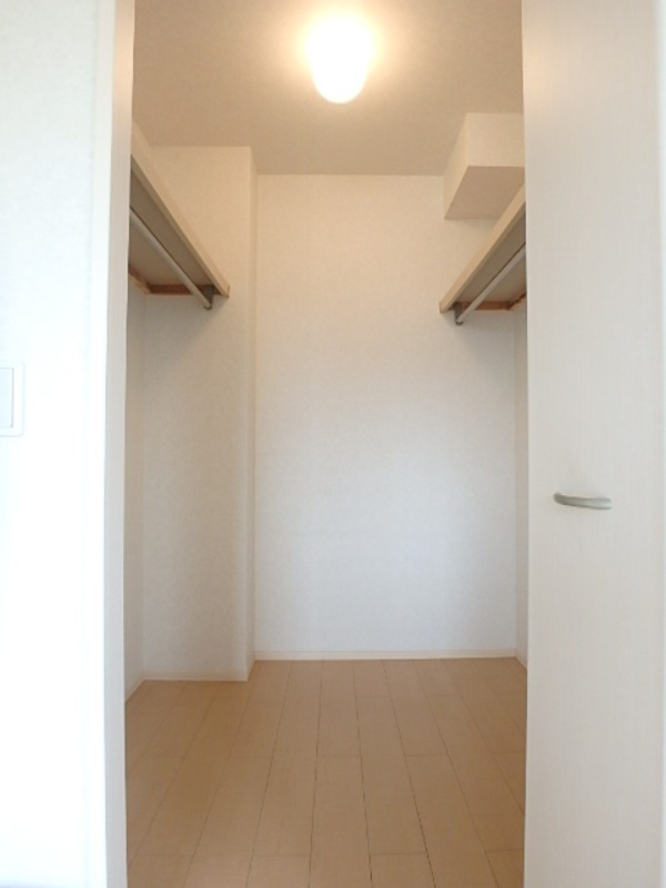 収納　図面と現状に相違がある場合には現状を優先