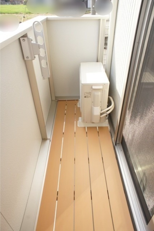 バルコニー　図面と現状に相違がある場合には現状を優先