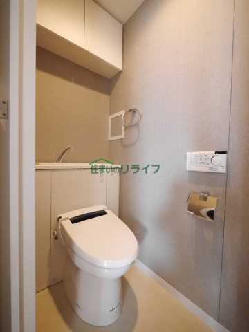 トイレ　ランテンヌ四谷