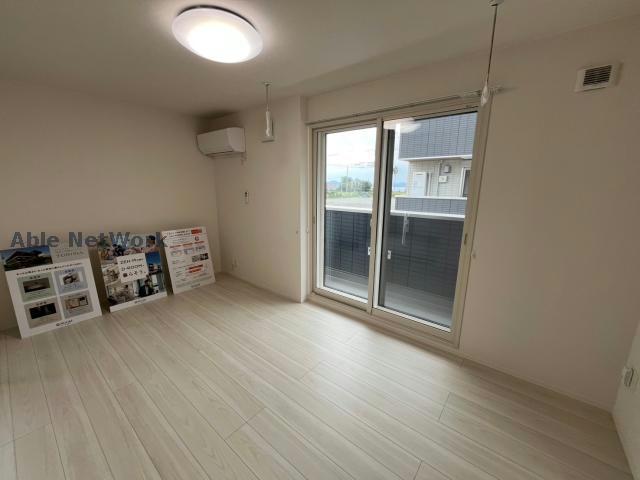 居室・リビング　別部屋イメージ画像