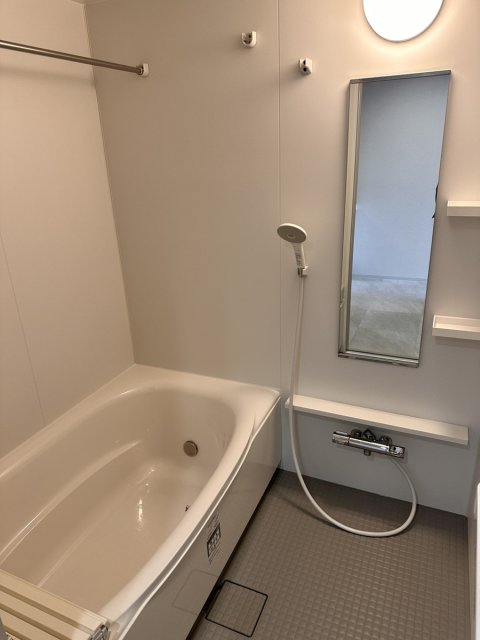 バス・シャワールーム　※別部屋参考写真、現況優先※