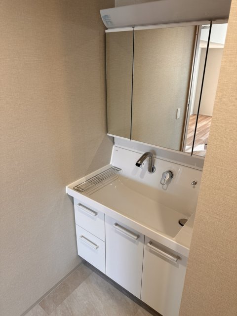 洗面設備　※別部屋参考写真、現況優先※