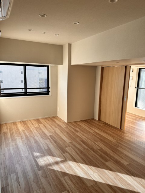 居室・リビング　※別部屋参考写真、現況優先※