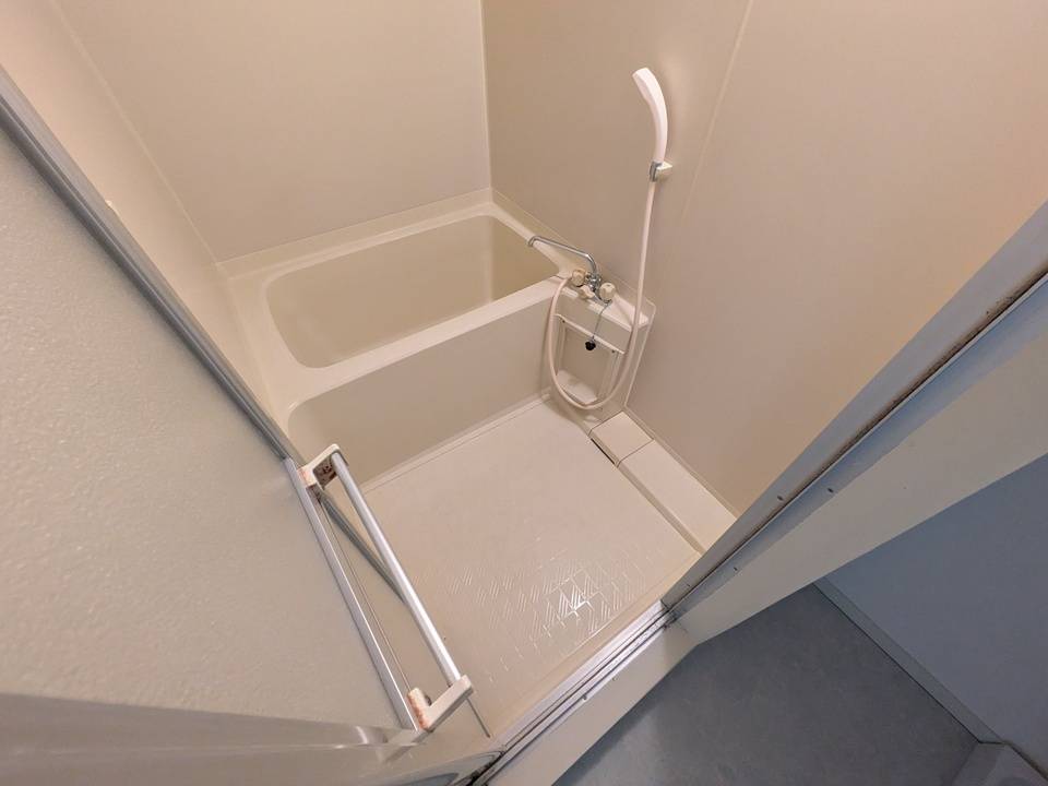 バス・シャワールーム　浴室