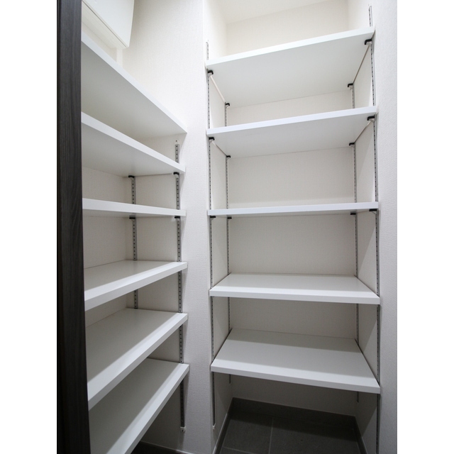 その他設備　シューズインクローゼット