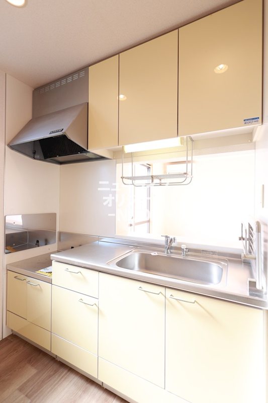 キッチン　収納が充実しているのでお料理も効率良く楽しめます☆