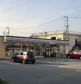 コンビニ　セブンイレブン 大阪杭全5丁目店（コンビニ）まで442m