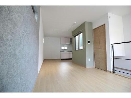 居室・リビング　同型モデル