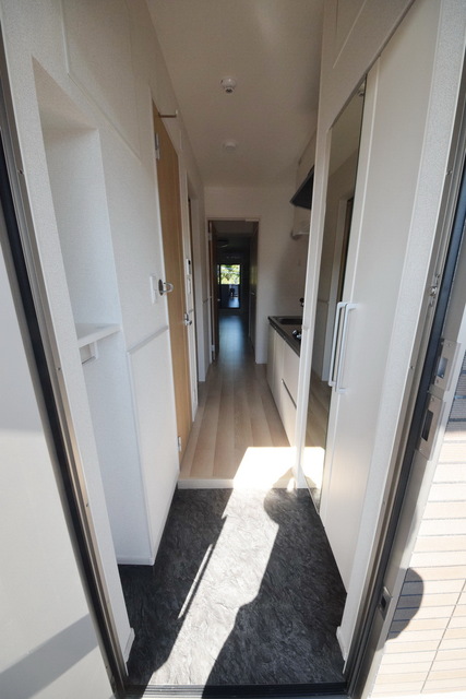 玄関　同施工会社参考写真