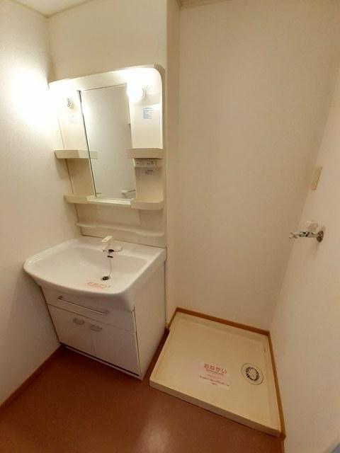 洗面設備　洗面化粧台