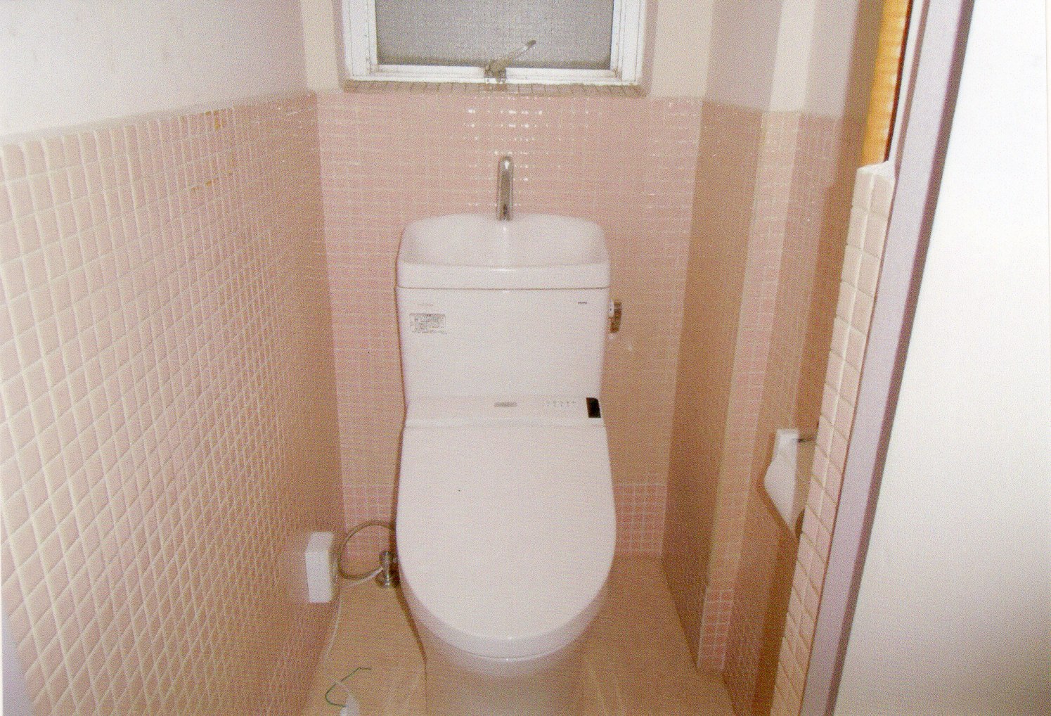 ＪＲ東海道本線 熱海駅 徒歩20分 4階建 築58年のトイレ写真