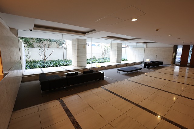 ロビー　ロビー