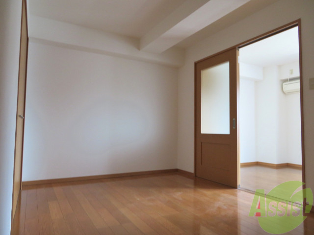 その他部屋・スペース　白を基調としていて、部屋が明るく感じます。