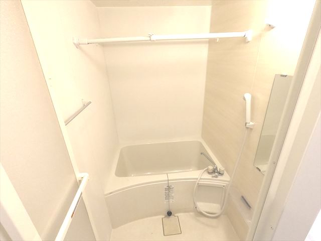 バス・シャワールーム　浴室