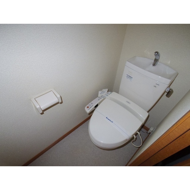 トイレ　※参考画像（同型別部屋）