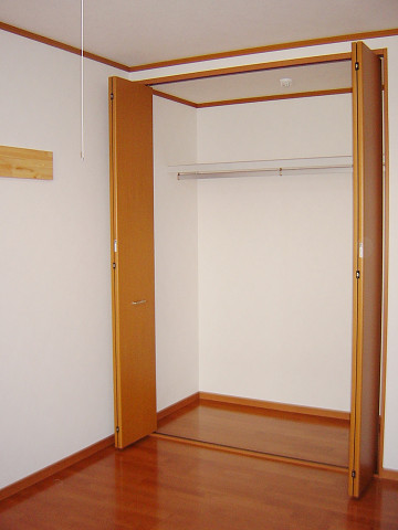 収納　洋室　クロゼット