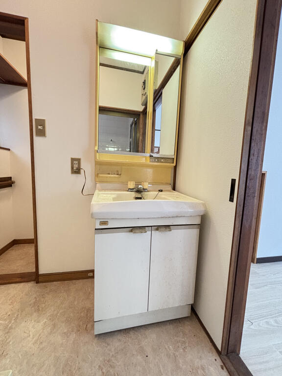 洗面設備　洗面所２箇所あり♪