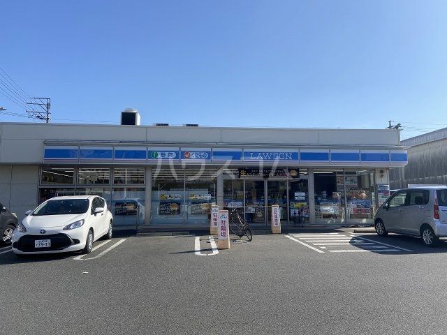 コンビニ　ローソン 中川馬手町一丁目店（コンビニ）まで871m