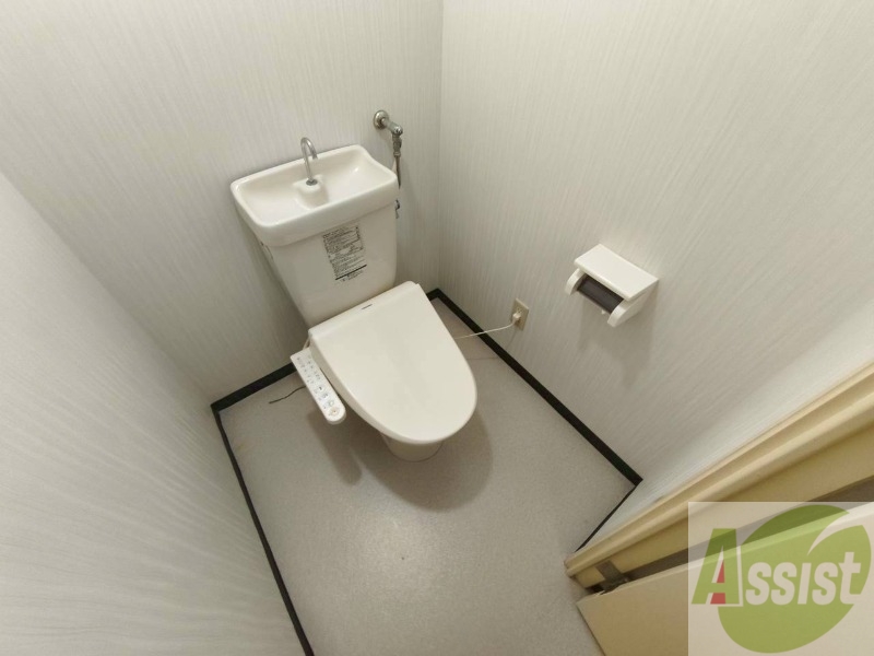 トイレ　トイレです。ウォシュレット付を探している方、おすすめです！