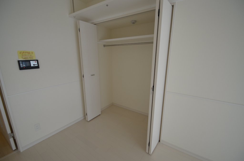 収納　クローゼット