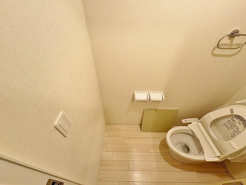 トイレ　★温水洗浄便座★