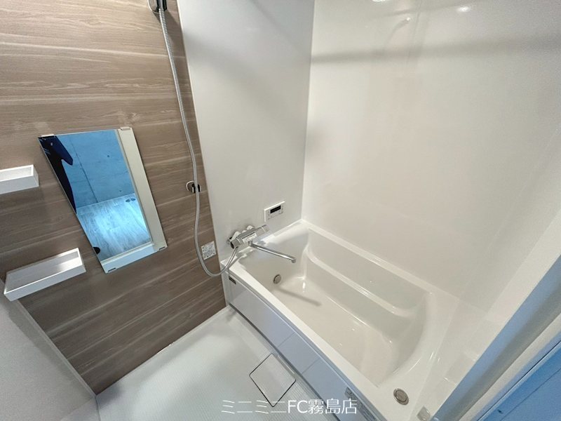 バス・シャワールーム　同建築会社施工事例※色、形状が異なる場合がございます。