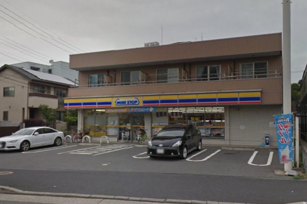 コンビニ　ミニストップ 千葉轟町店（コンビニ）まで400m