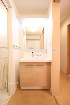 洗面設備　洗髪洗面化粧台（イメージ）