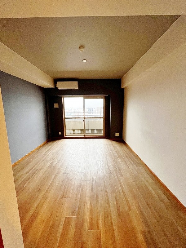 居室・リビング　★洋室8.5帖★