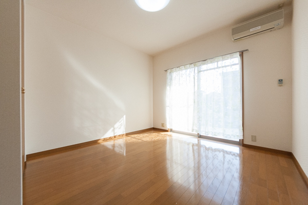 居室・リビング　日当良好