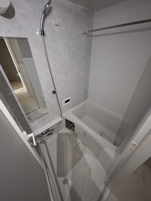 バス・シャワールーム　※建築中の写真です※