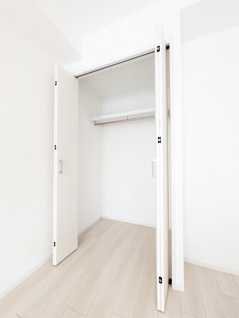 玄関　※建築中の写真です※