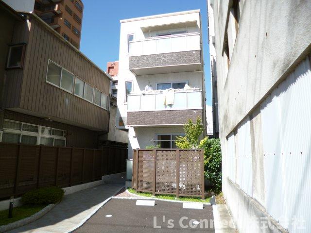 建物外観　２０１４年築のアパートです。