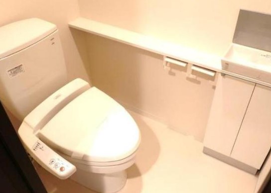 トイレ　別部屋参考写真