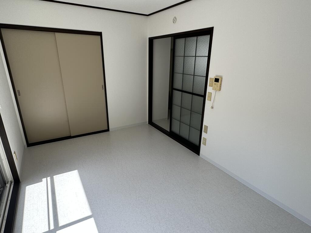 居室・リビング　洋室6帖