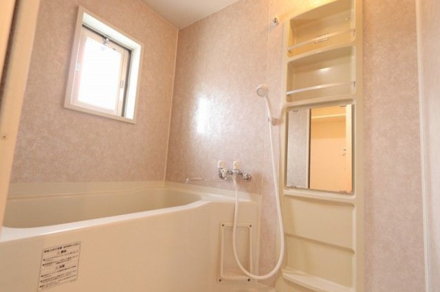 バス・シャワールーム　※別部屋参考写真※