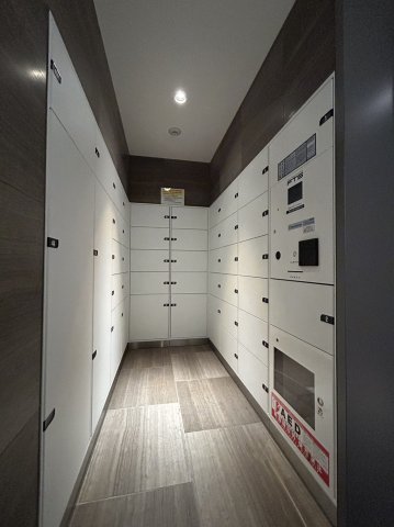 その他共有部分　ブランズタワー御堂筋本町　宅配ボックス