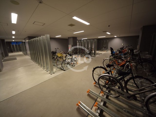 その他共有部分　ブランズタワー御堂筋本町　駐輪場