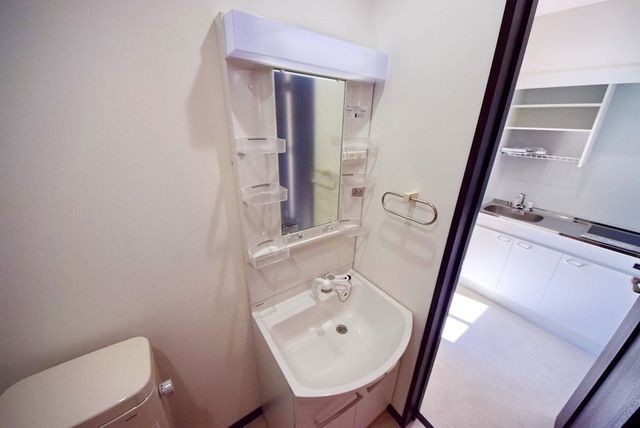 洗面設備　★便利な独立洗面台★